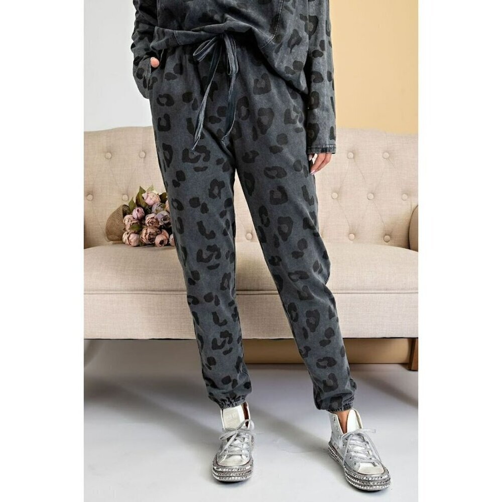 Aspen Mineral Wash Joggers in Ash Leopard - Picture 8 of 8